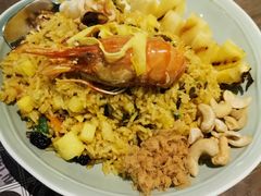 菠萝饭-CHINCHIN 青青·泰国料理(万象食家店)