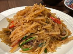 油渣土豆丝-肆海小川菜酒馆Wine Bistro (青年路店)
