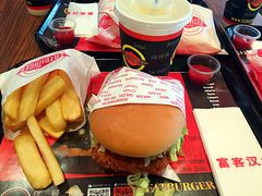 -FATBURGER 特富客汉堡(外交公寓店)