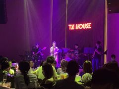 -TZ House音乐现场(来福士中心店)