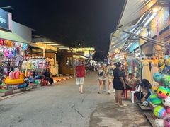 -拉威海鲜市场