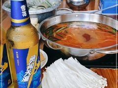-苗伯妈酸汤火锅