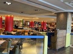 -咖啡苑自助餐厅·中国大饭店