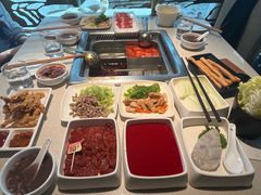 -海底捞火锅鲜切牛肉主题店(长寿路店)
