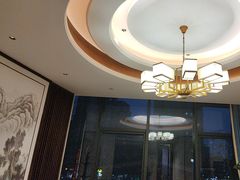 -里宴川菜酒楼(昊祥邻里聚金泉广场店)