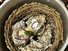 -蚝堡海鲜·威海菜·海肠捞饭·烧烤·亚洲吃蚝公司(幸福门店)