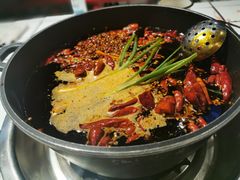 -九街淑芬掌中宝串串公司(两路金港国际店)