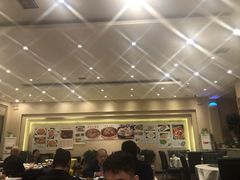 大堂-巢香扣肉馆