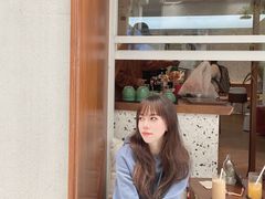 -Line来恩咖啡(石厦花园店)