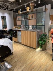 -Mentor Hair Salon
