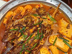 -东来菜馆•手抓海鲜家常菜•海鲜锅贴(鸽子窝店)
