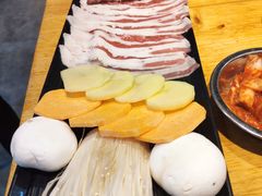 五花肉-麻蒲碳烤肉(远景路1号店)