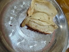 -黄阿姨锅贴大王(万航渡路店)