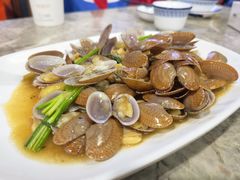 -四川小胡子海鲜(丁村万人海鲜广场店)