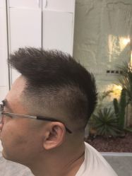 -慕名造型