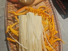 -一绪に寿喜烧(荟聚店)