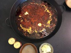 -苟味道老火锅(黄桷坪店)