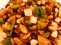 宫保鸡丁-东四民芳餐厅(世茂工三店)
