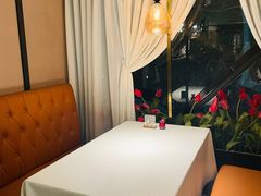 -维园悦谱·海派家常菜(乌鲁木齐南路店)