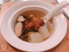 -广州富力丽思卡尔顿酒店·丽轩·粤菜