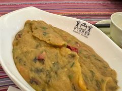 -香巴拉云南餐厅(华莱坞店)