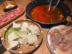 -贵厨酸汤牛肉(小十字店)