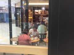 -星巴克臻选(华堂·新辰汇店)