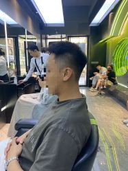 -不迫先生专业男士剪发