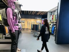 -凯乐石KAILAS(万国奥特莱斯店)