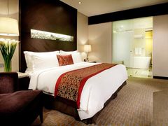 -青岛海尔洲际酒店