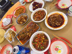 -老三样·旧食新味(绿地店)
