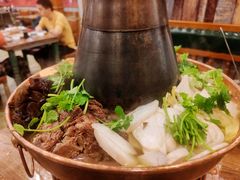 -清真·玛丽亚新疆菜主题餐厅(浙江中路店)