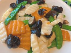 -雀蓝川菜(奥体广场店)