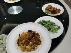 -闫府私房菜·老字号(恒隆店)