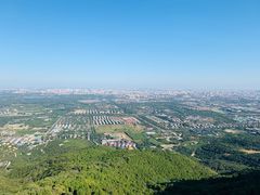 -鬼笑石后山停车场