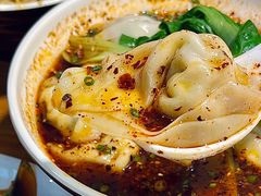 老麻抄手-长乐川式面馆·现炒浇头(石门二路店)