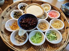 -包整·丝娃娃(一览甲秀楼风景店)