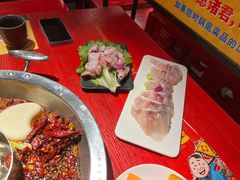-谭鸭血老火锅(万象九宜城店)