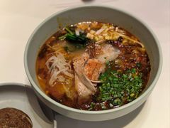 小锅米线-胡麻(静安嘉里店)