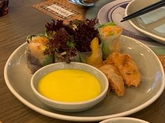 芒果泥大虾米纸卷-CHINCHIN 青青·泰国料理(万象食家店)