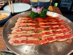 -明洞阿姨·韩式酱蟹烤肉·创意料理(三元桥店)