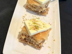 -Efes Turkish & Mediterranean Cuisine 艾菲斯餐厅(陆家嘴店)