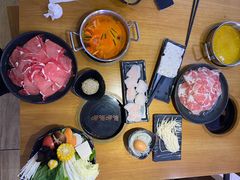 -呷哺呷哺(万达新世界店)