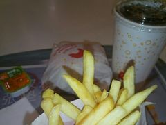 -麦当劳(中山公园龙之梦店)
