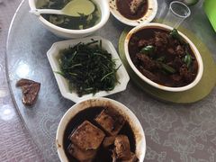 -山里人家土菜馆(茅山店)