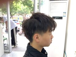 -沐染造型专业烫发染发