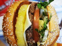 -The Habit Burger Grill 哈比特汉堡(复兴soho店)