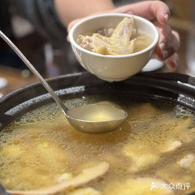 沉浸民国风 享尽台湾菜
