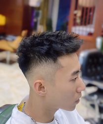 -尼特斯男士发型馆