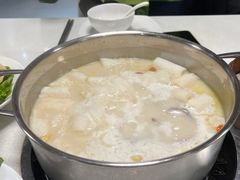 -煲王粤菜餐厅(中侨中心店)